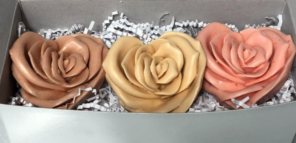 
            
                Load image into Gallery viewer, Gift Set 3 Rose Soaps
            
        